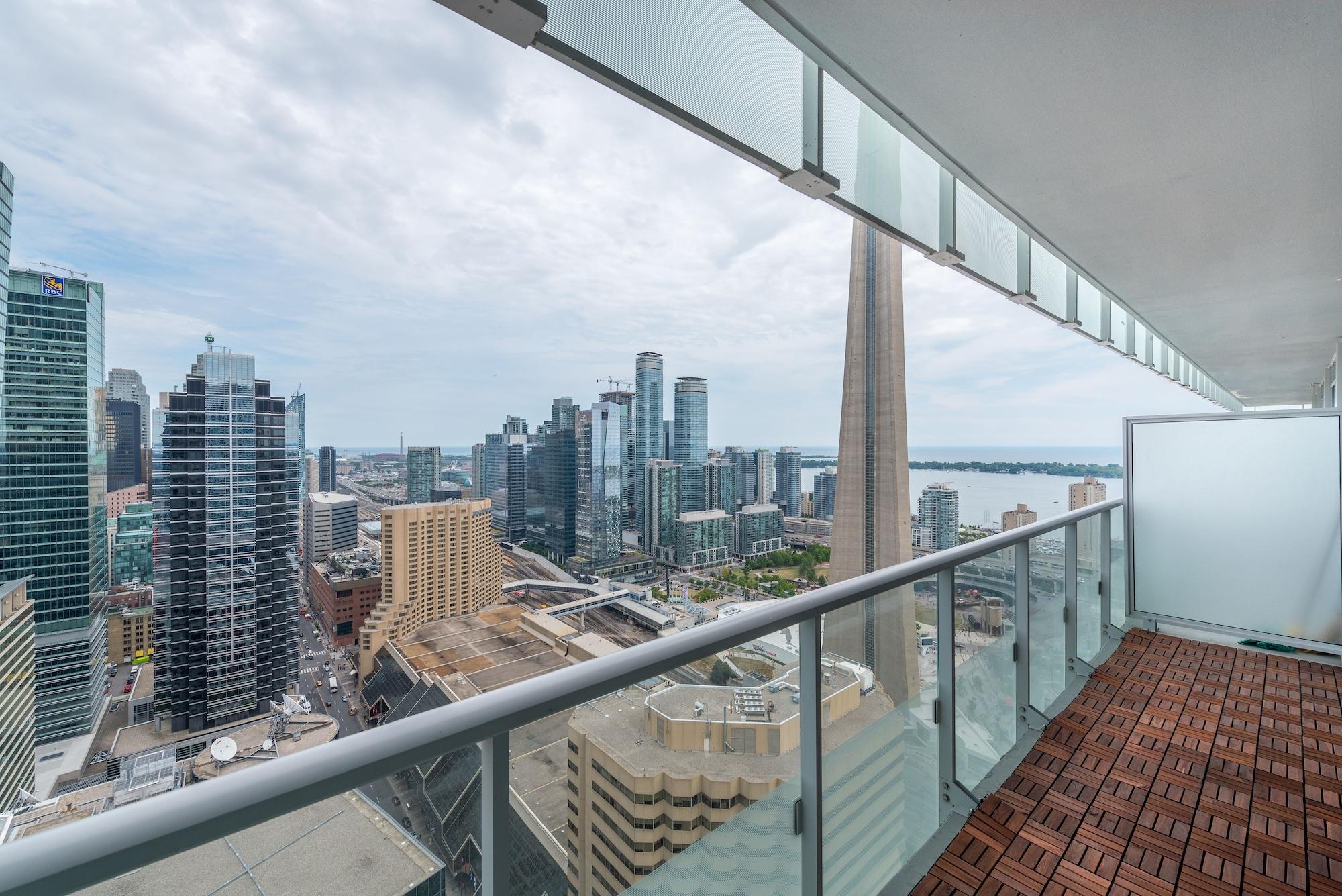 Grand Royal Condos - Cn Tower Τορόντο Εξωτερικό φωτογραφία